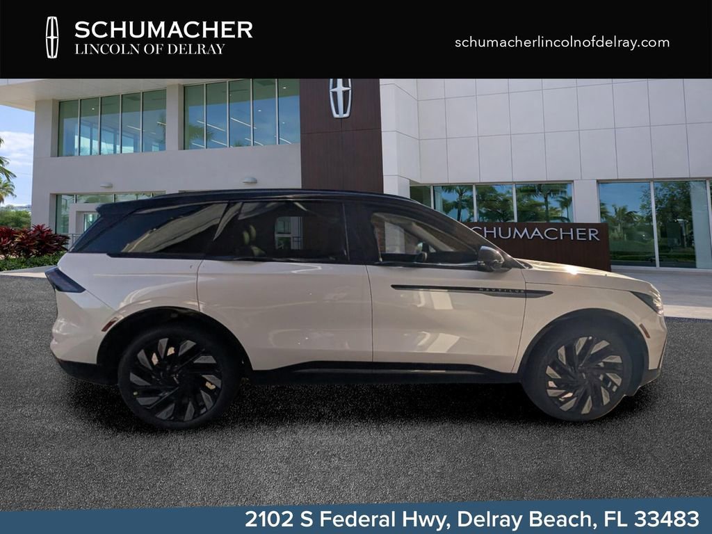 New 2026 Lincoln Nautilus Reserve AWD/4WD image 8