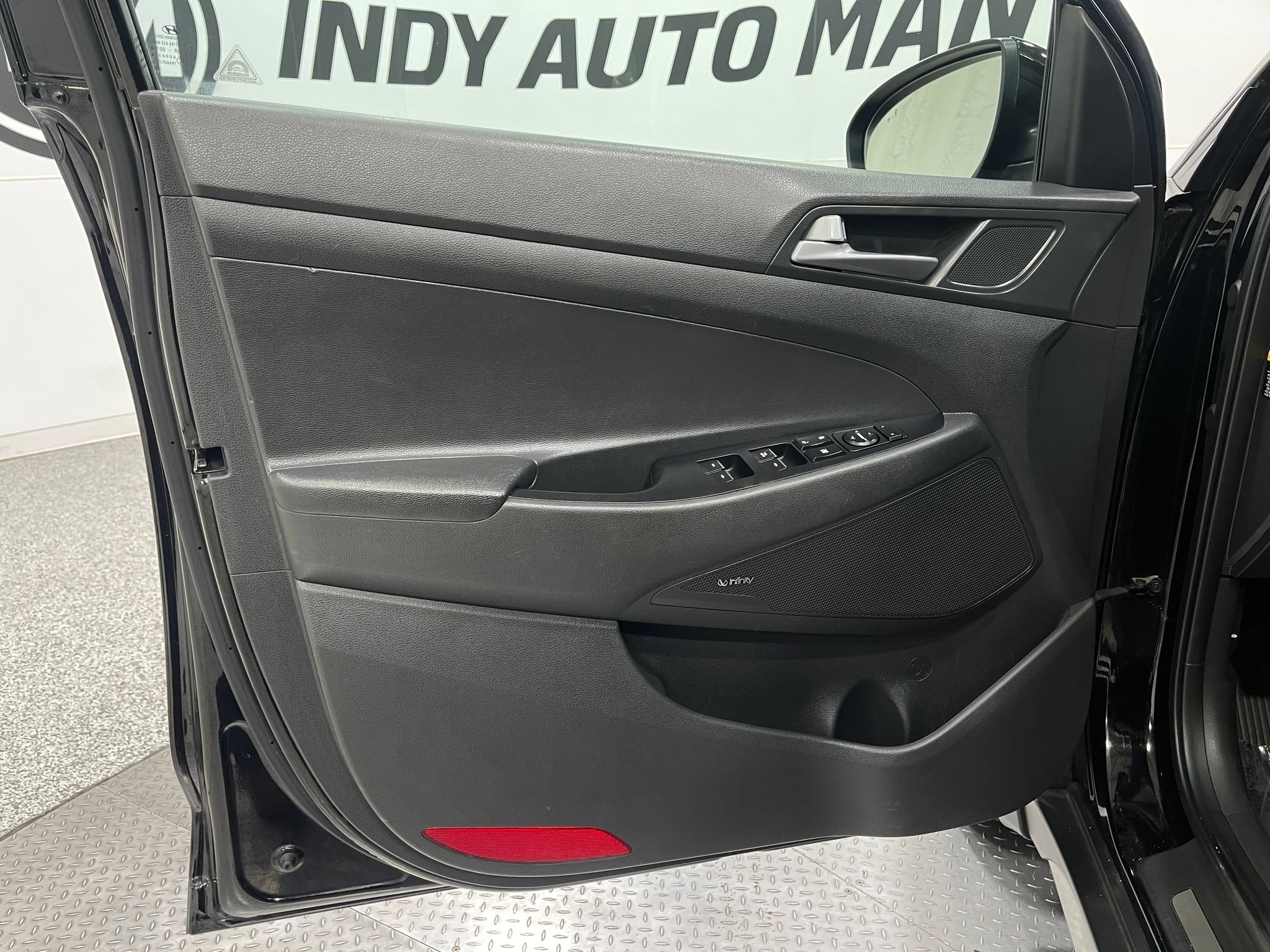 Used 2017 Hyundai Tucson Limited w/ Limited Ultimate Package 03 FWD image 13
