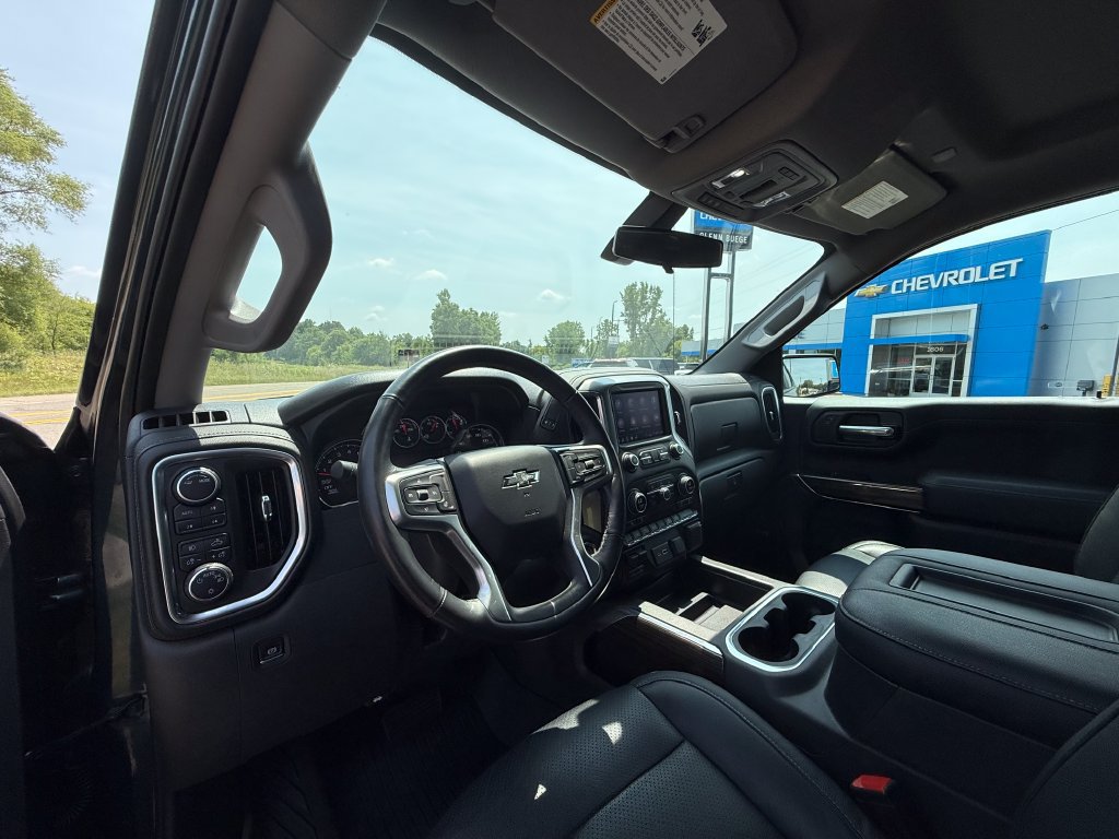 Certified 2020 Chevrolet Silverado 1500 RST AWD/4WD image 18