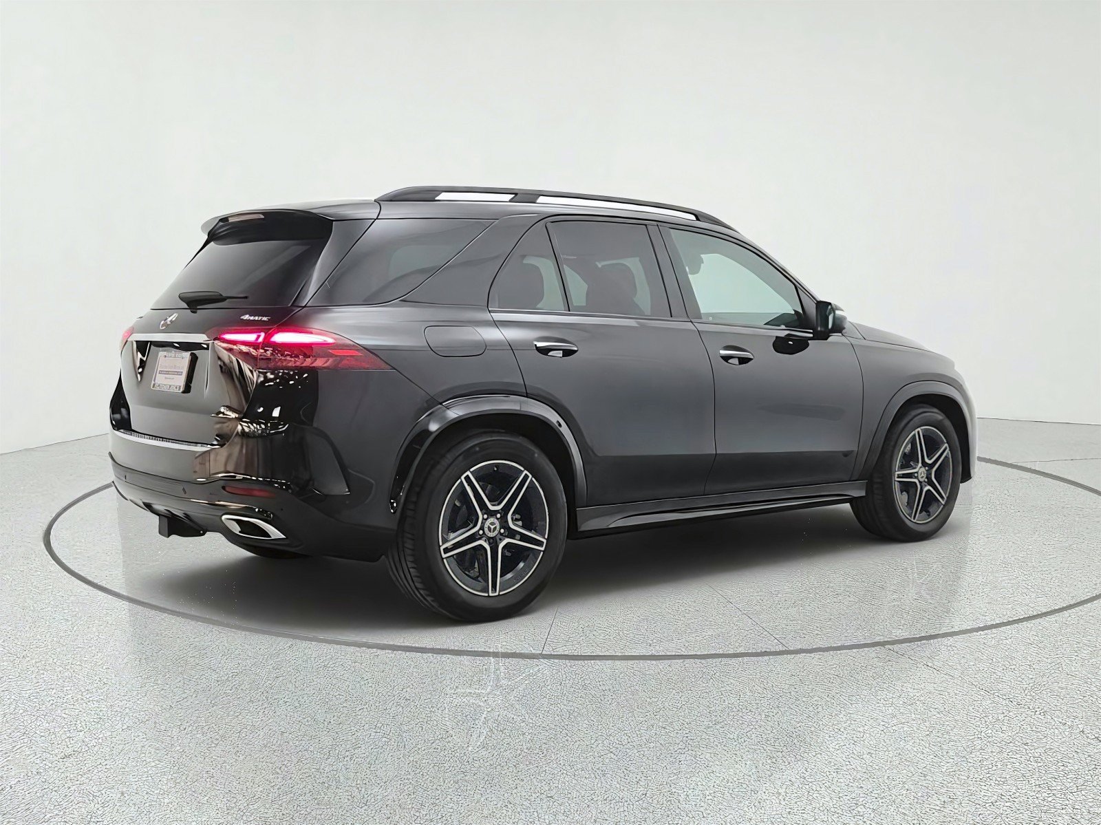 Certified 2026 Mercedes-Benz GLE 450 4MATIC image 5