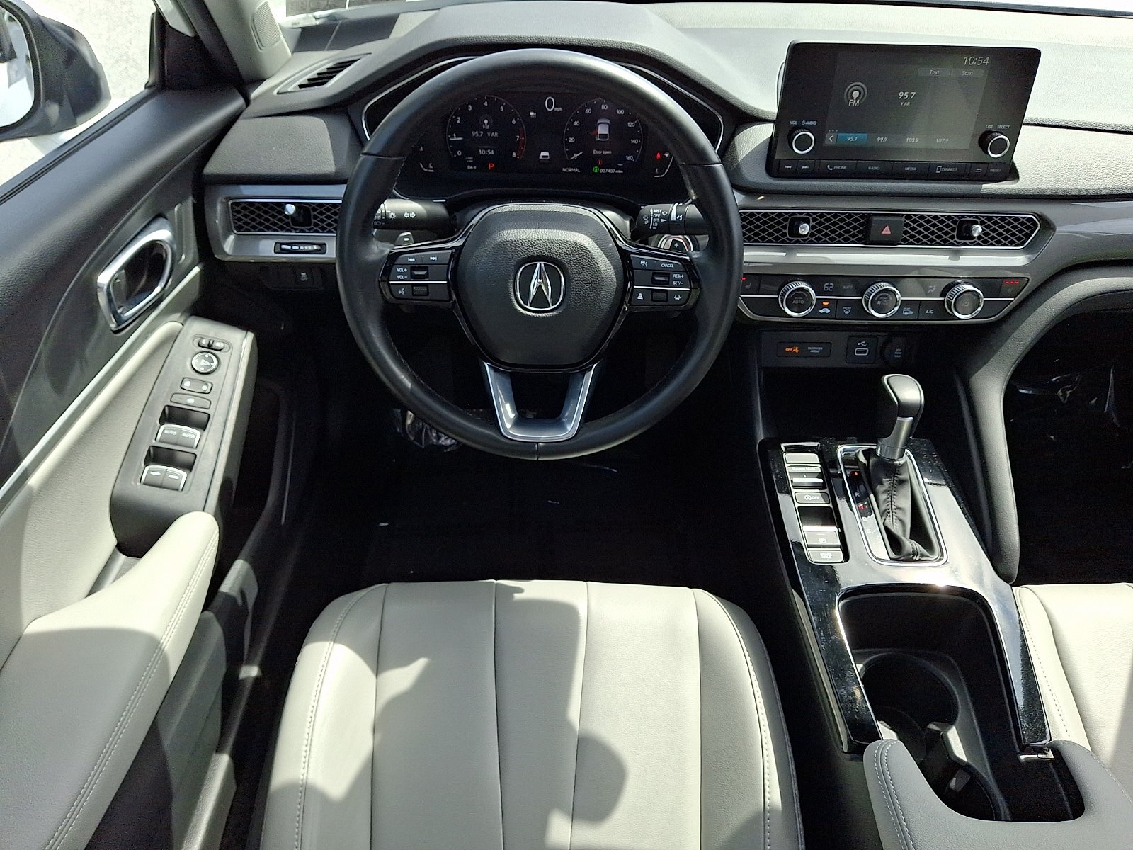Used 2025 Acura Integra FWD image 11