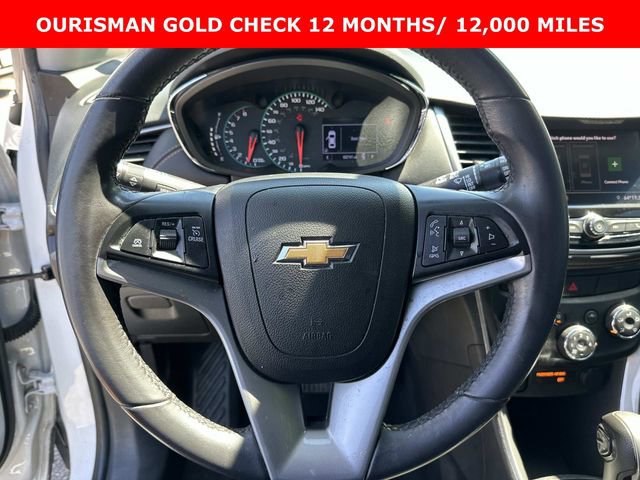 Used 2020 Chevrolet Trax LT w/ LT Convenience Package FWD image 27