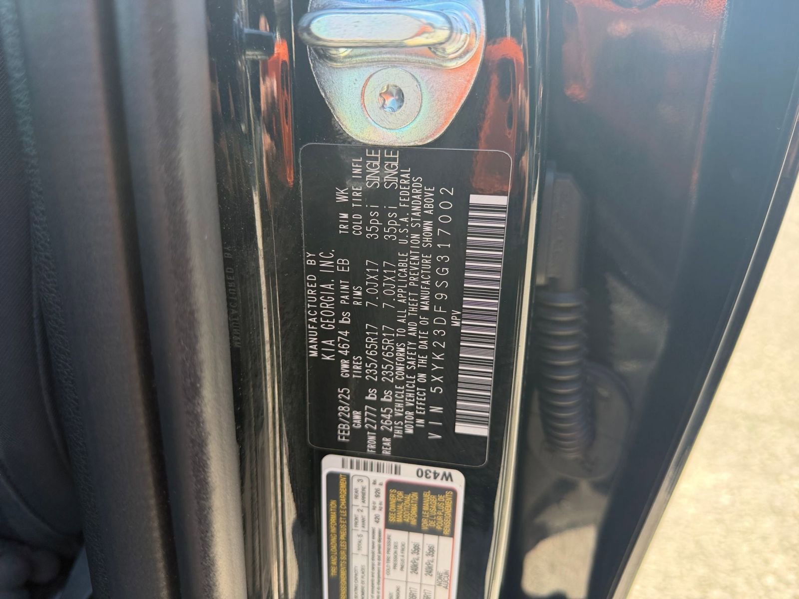 Used 2025 Kia Sportage LX image 23