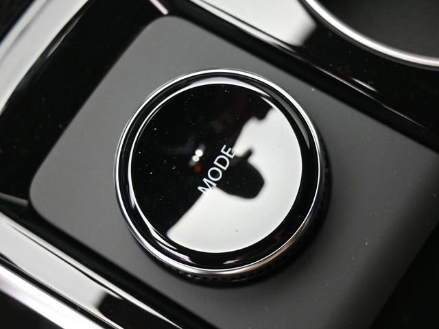 New 2026 Chevrolet Equinox LT w/ Safety and Technology Package image 32