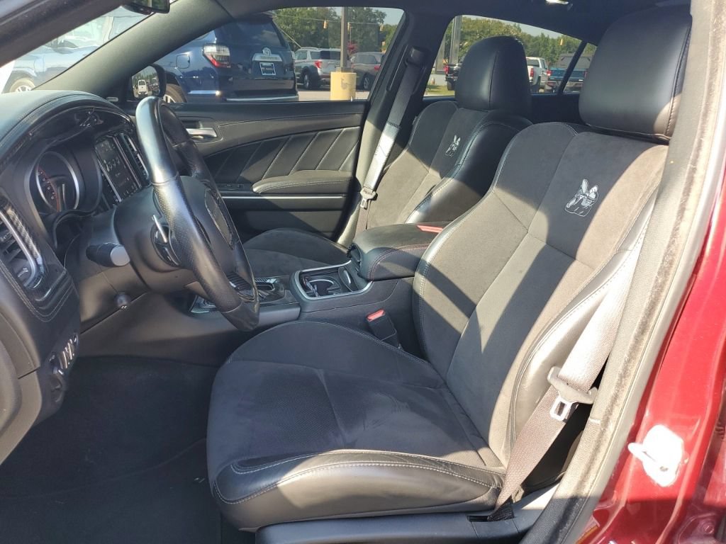 Used 2022 Dodge Charger Scat Pack RWD image 7