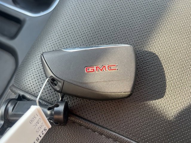 Used 2025 GMC Sierra 1500 SLT w/ SLT Premium Plus Package image 65