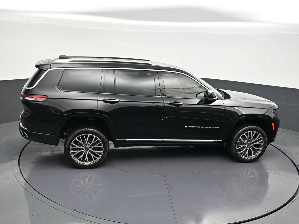 Used 2021 Jeep Grand Cherokee L Summit AWD/4WD image 22