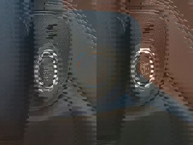 Certified 2025 Subaru Outback Touring w/ Popular Package #2 image 35