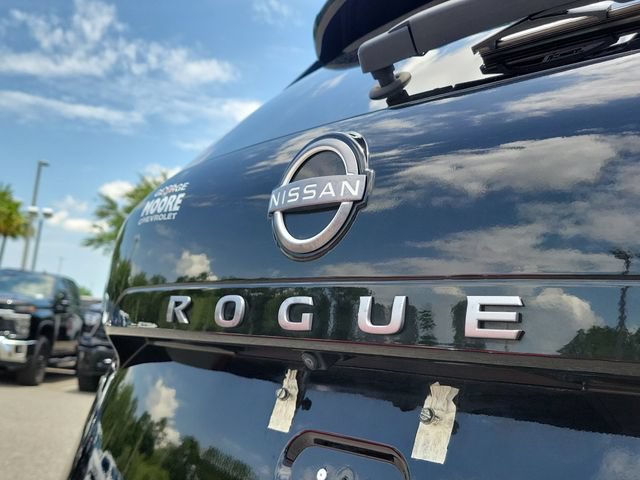 Used 2024 Nissan Rogue S FWD image 9