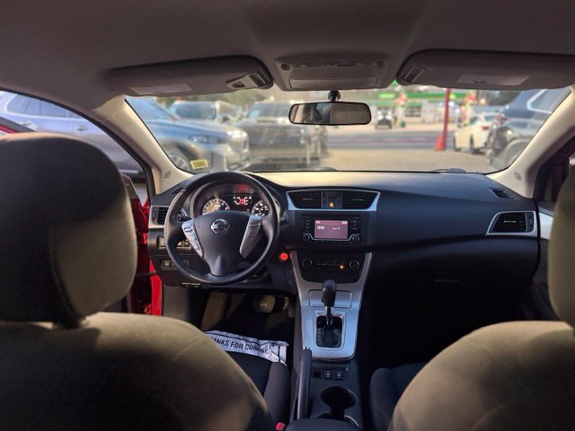 Used 2015 Nissan Sentra SR FWD image 26