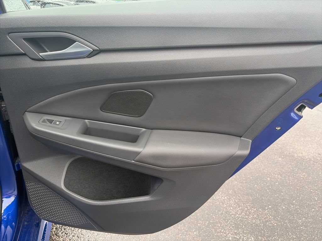 Used 2024 Volkswagen Golf R AWD/4WD image 28