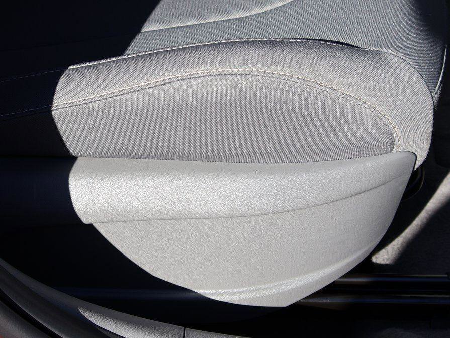 New 2026 Hyundai Elantra Sport w/ Cargo Package image 15
