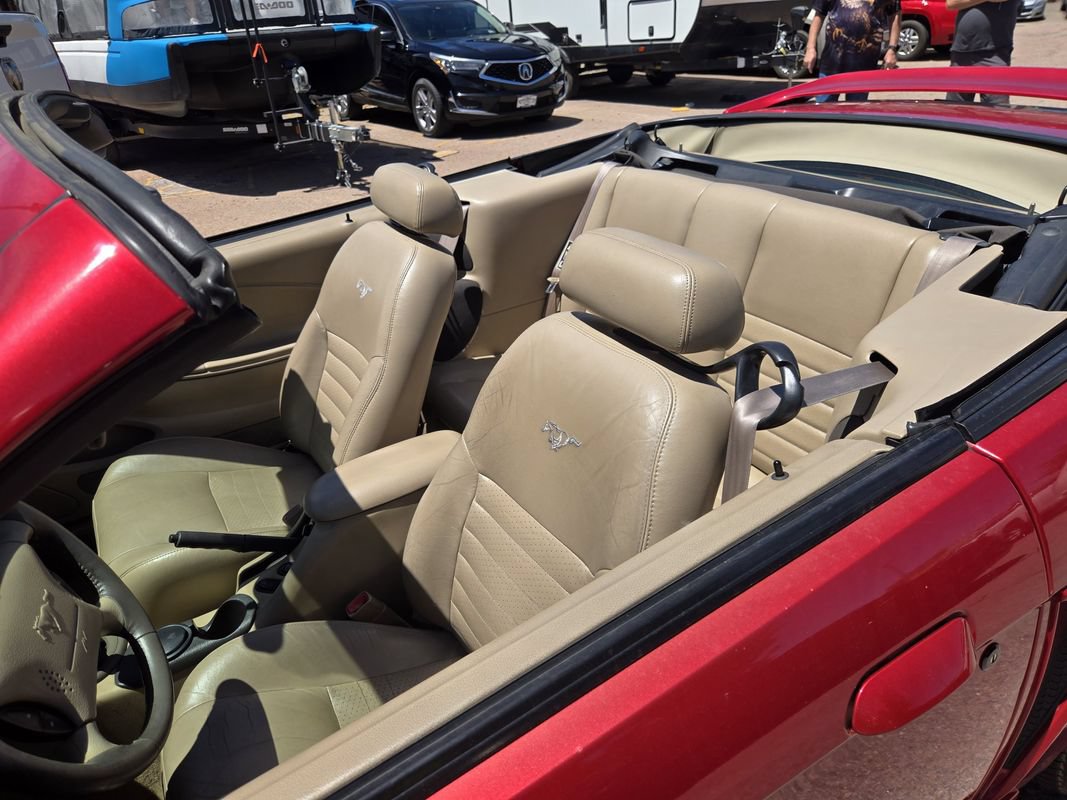 Used 2000 Ford Mustang GT RWD image 31