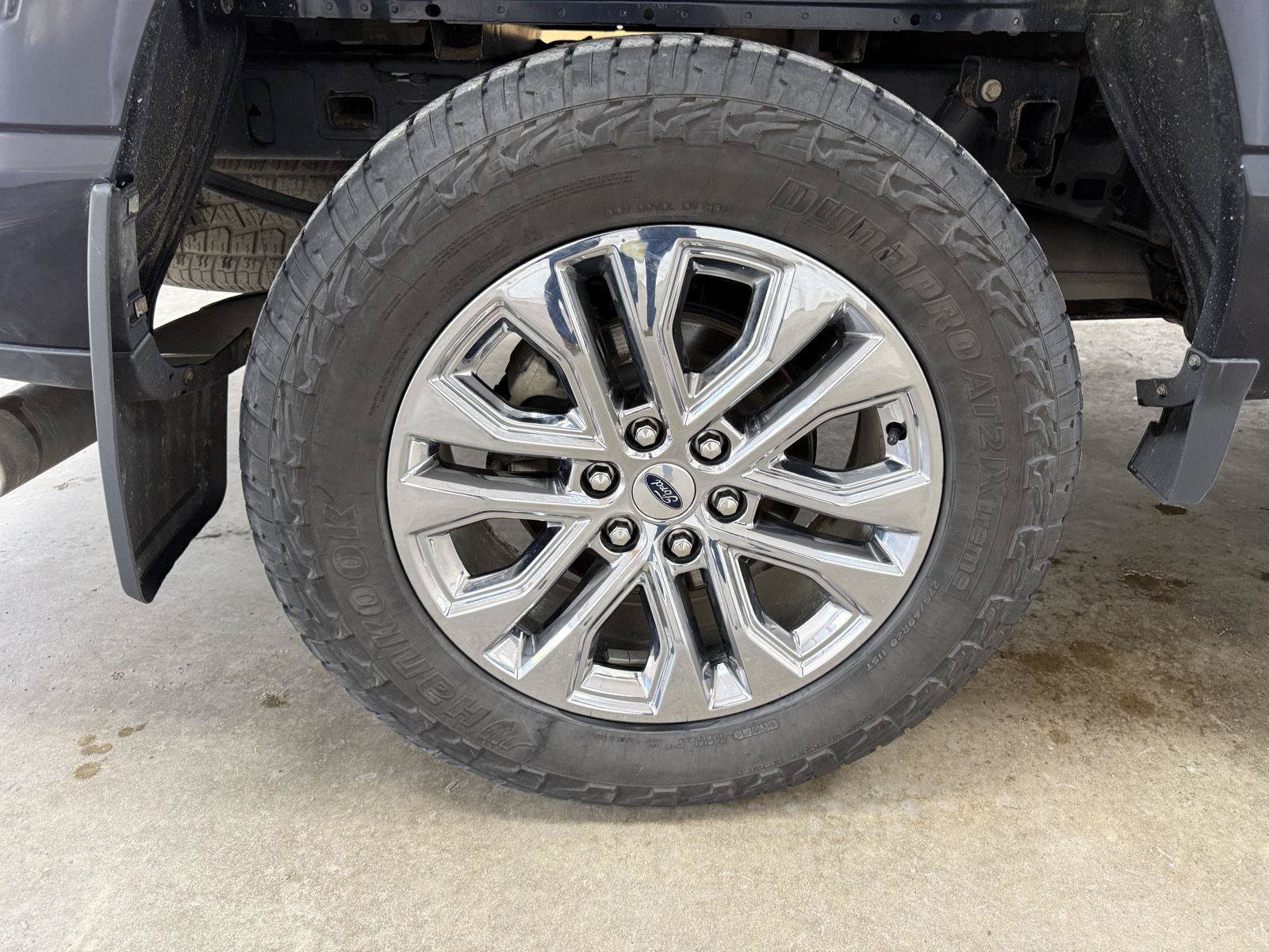 Used 2024 Ford F150 Lariat w/ Tow/Haul Package AWD/4WD image 37