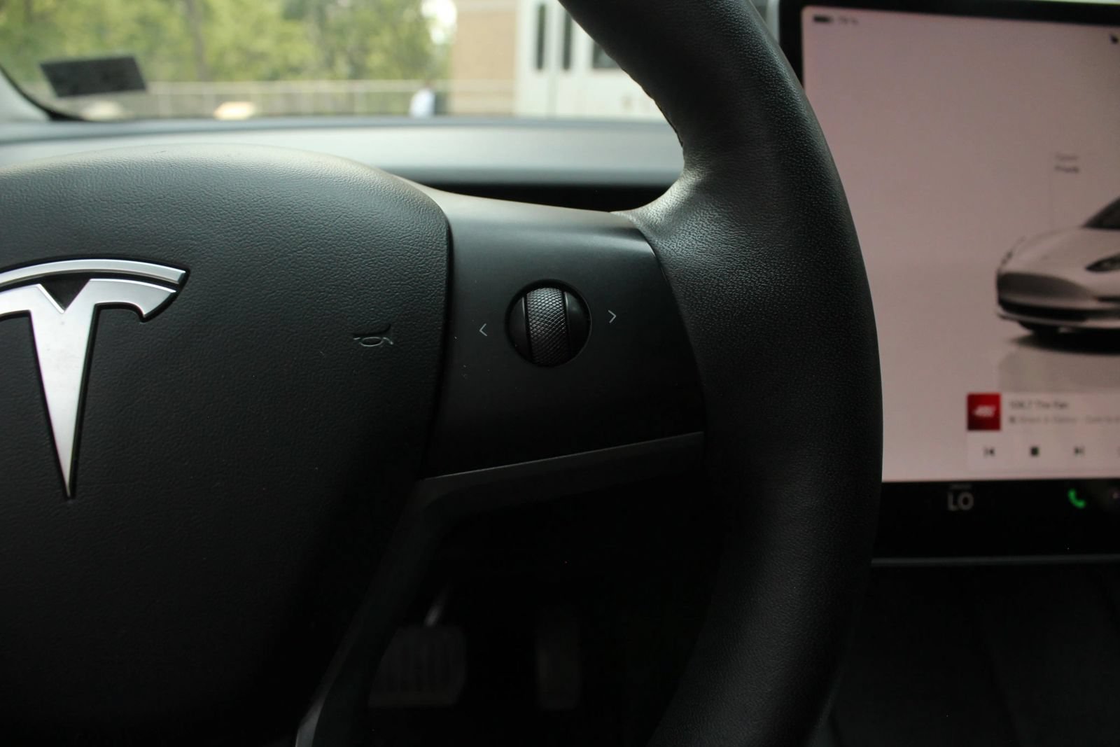 Used 2023 Tesla Model 3 Standard Range RWD image 30