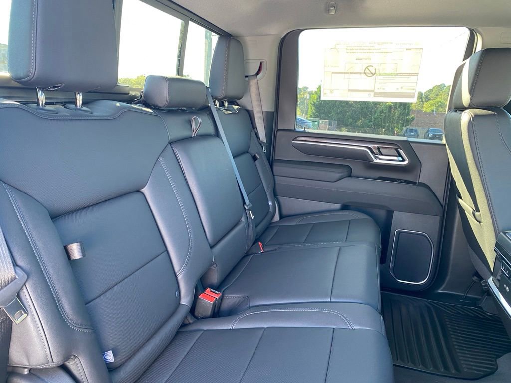 New 2026 Chevrolet Silverado 2500 LTZ w/ LTZ Premium Package image 19