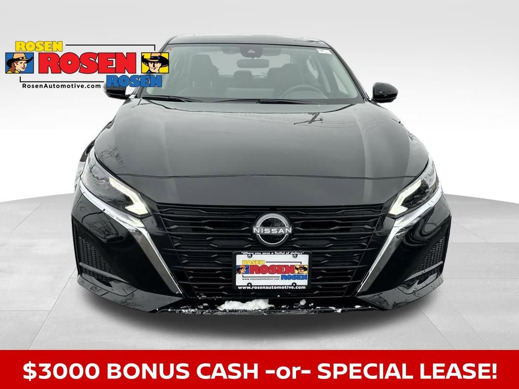 New 2025 Nissan Altima 2.5 SL image 8