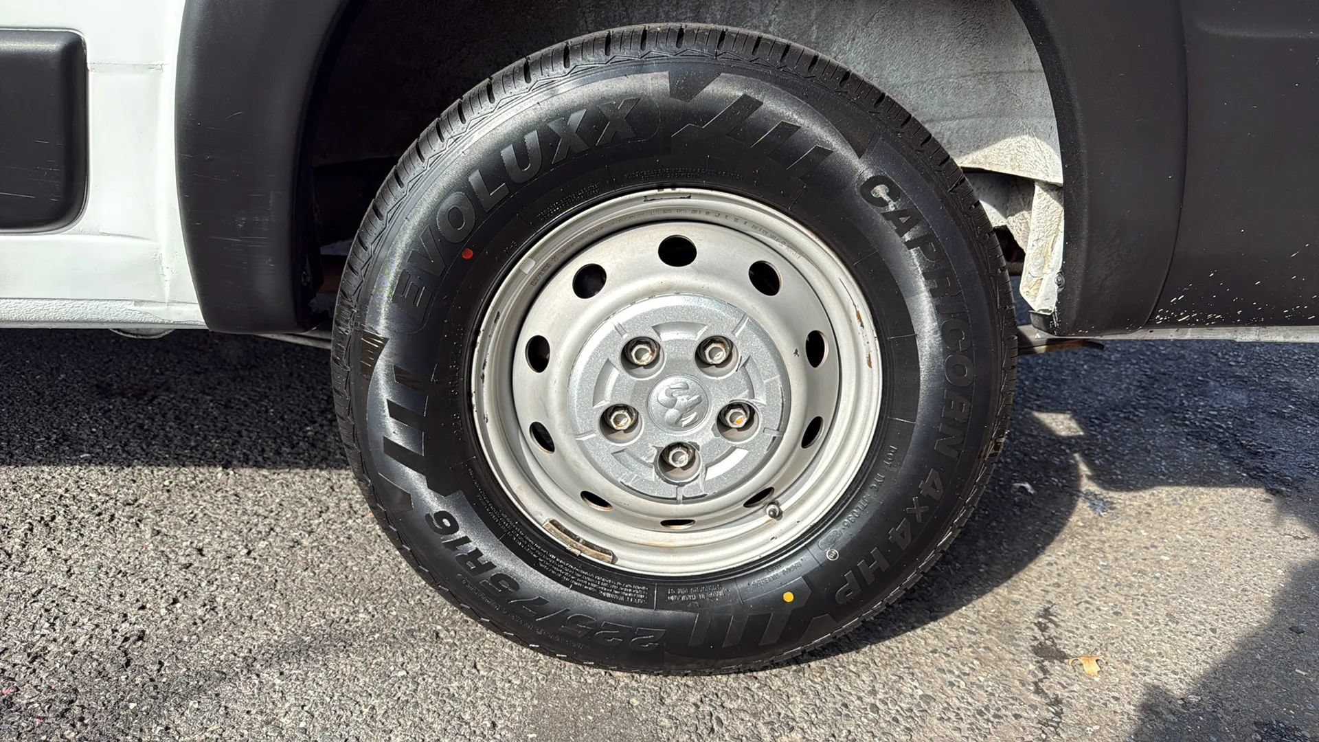 Used 2021 RAM ProMaster 2500 FWD image 10