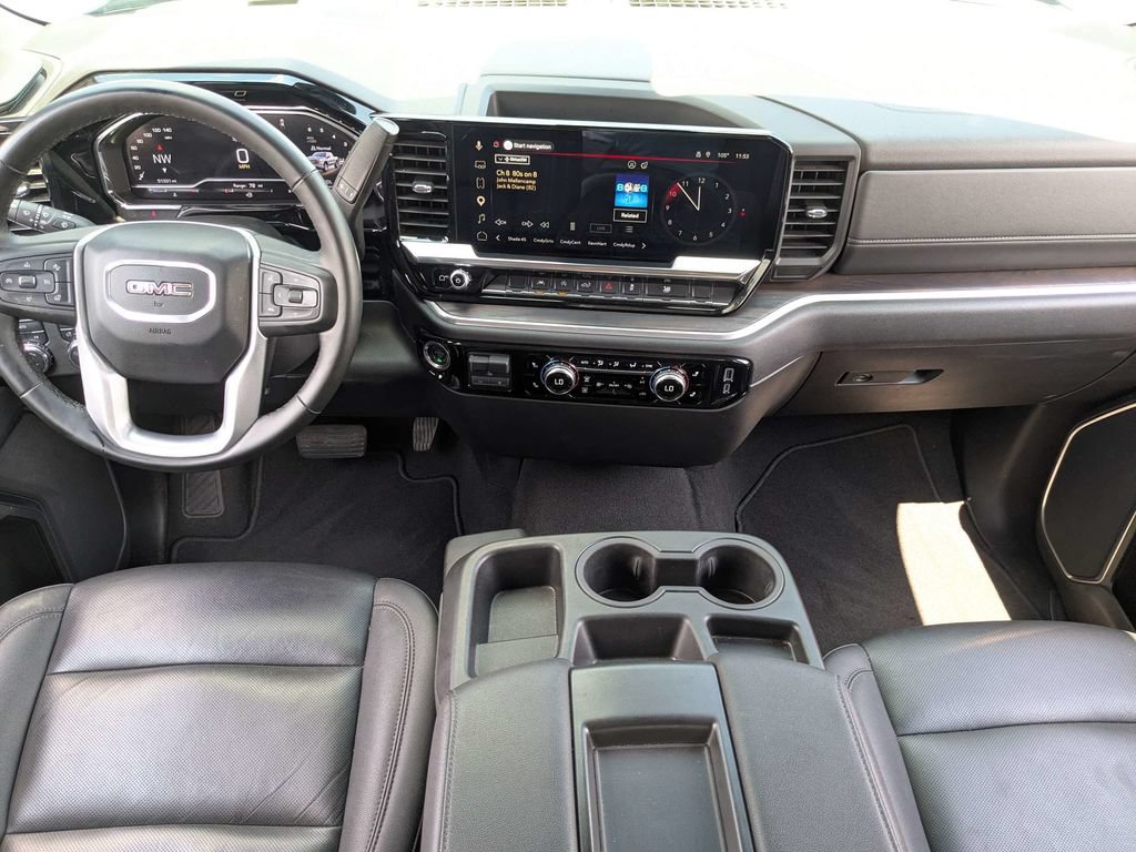 Used 2025 GMC Sierra 1500 SLT AWD/4WD image 15