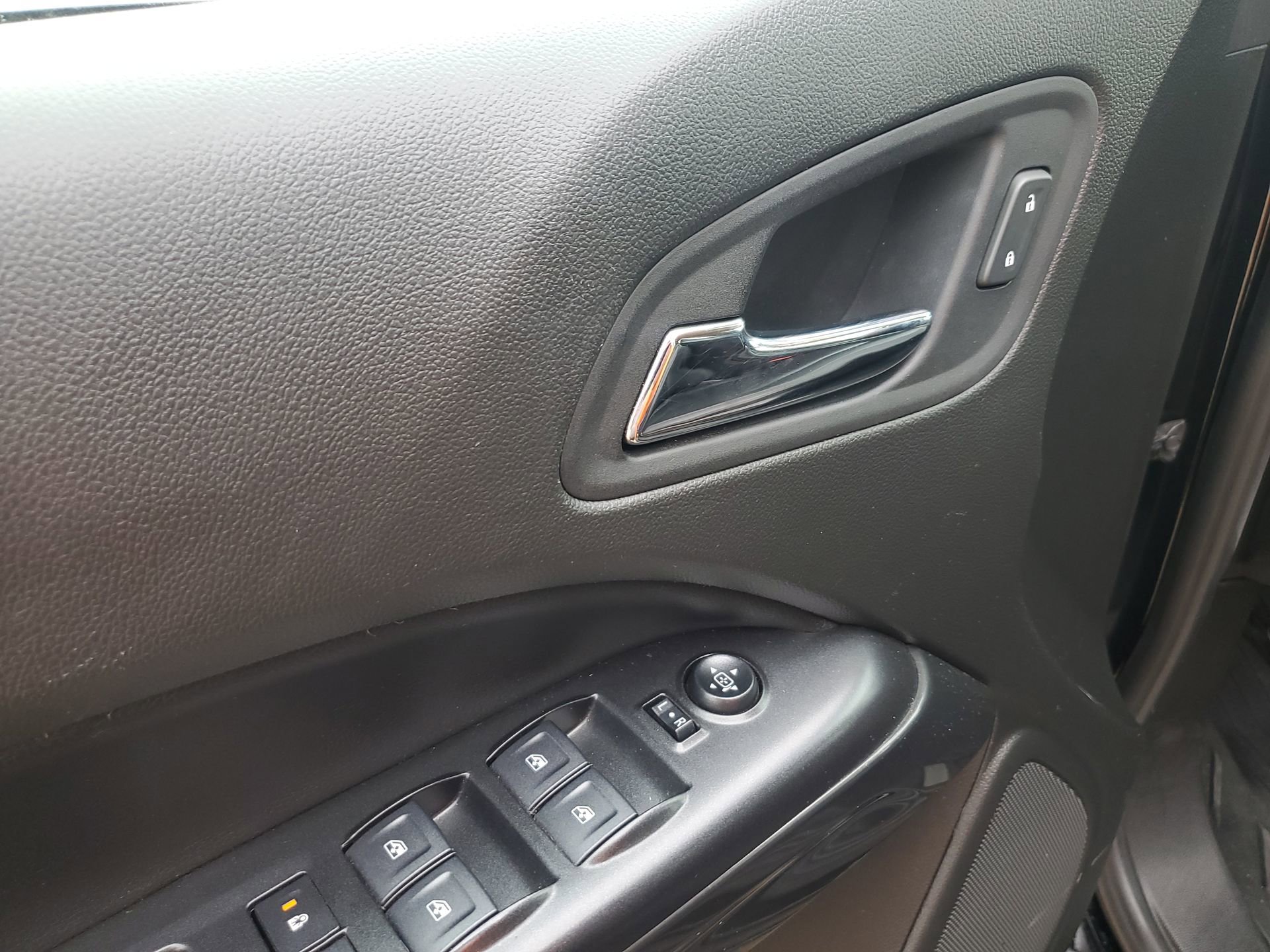 Used 2021 GMC Canyon AT4 w/ Driver Alert Package image 30