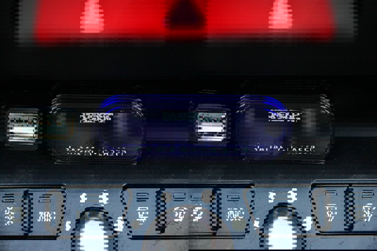 Used 2014 Ferrari California image 38