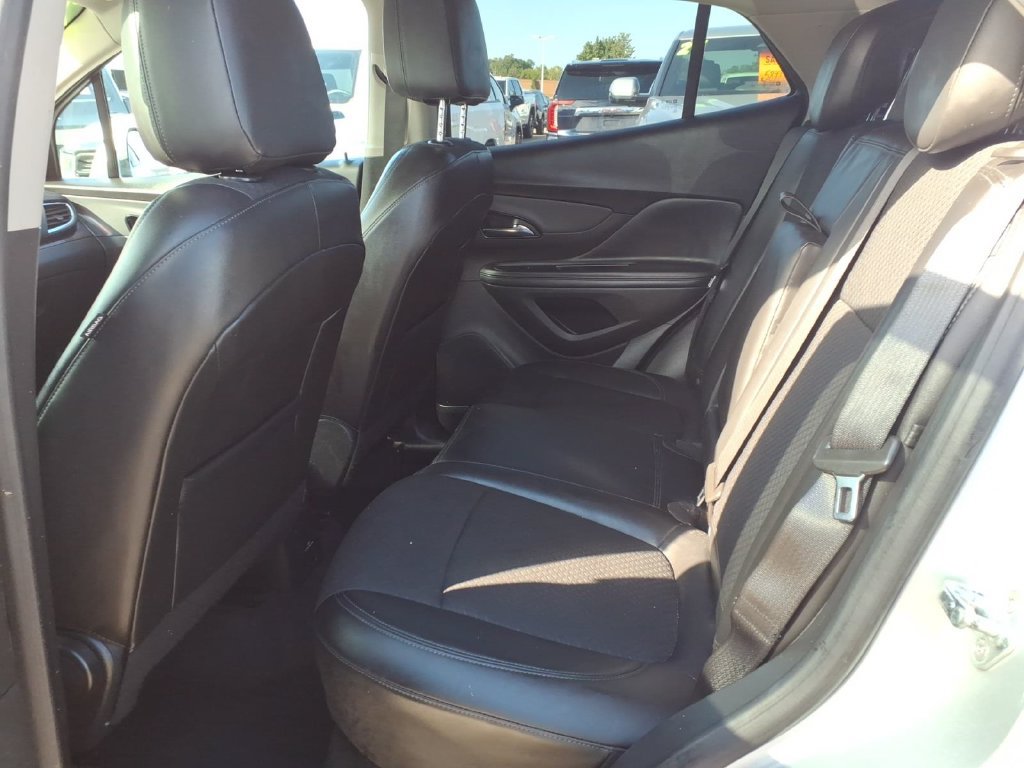 Certified 2022 Buick Encore Preferred w/ Safety Package AWD/4WD image 9