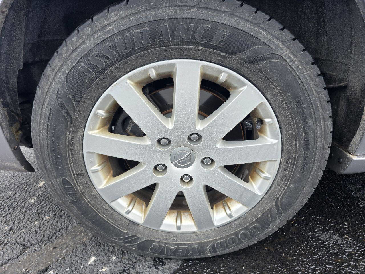 Used 2016 Chrysler Town & Country Touring image 25