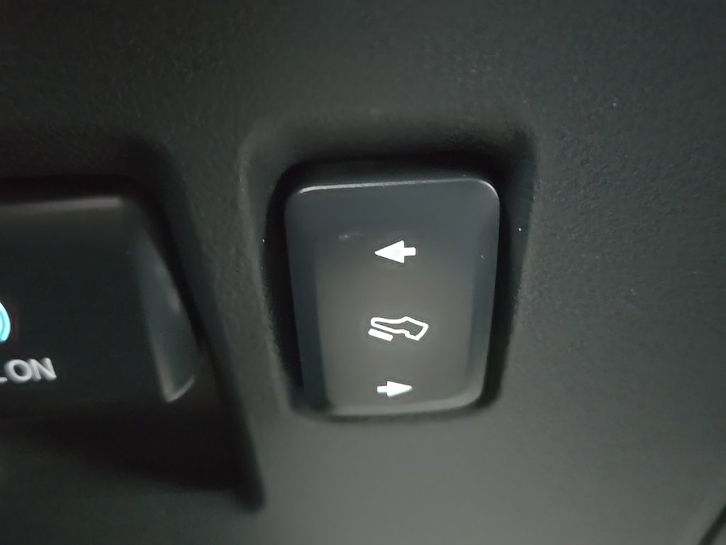 Used 2023 Ford Expedition Max Limited image 28