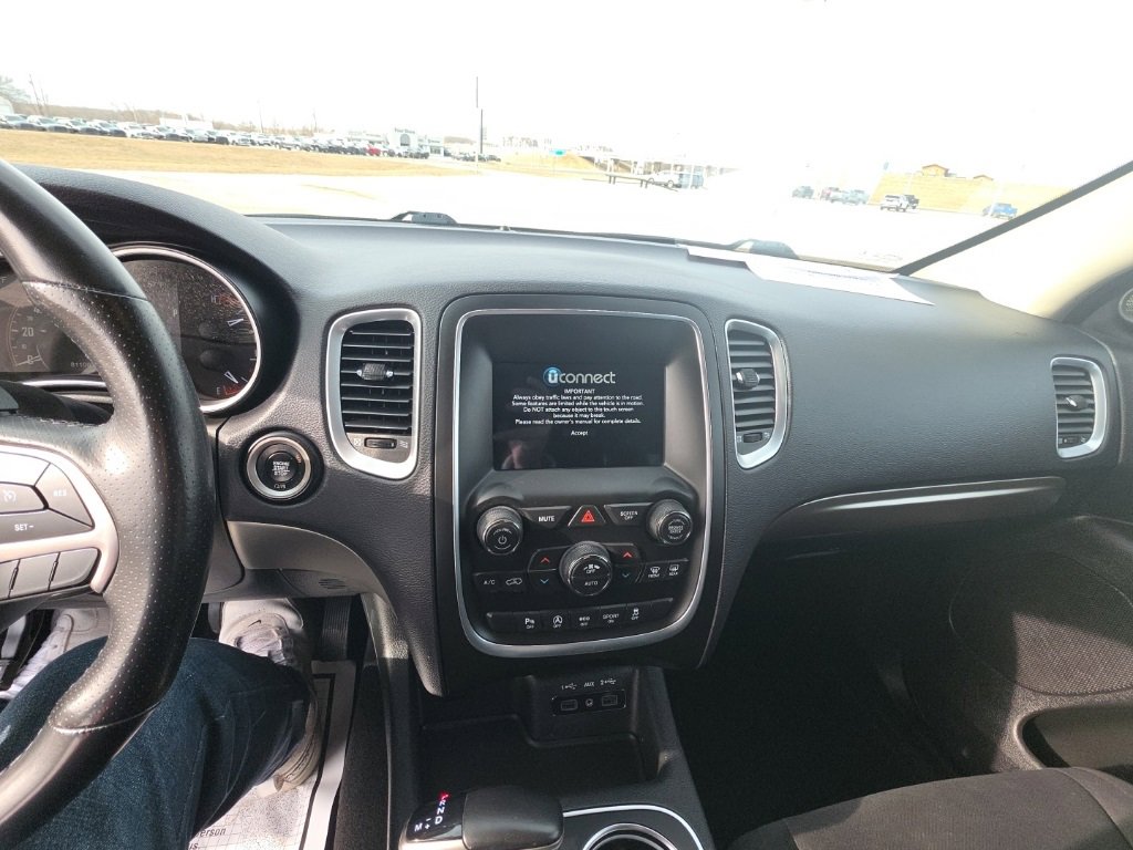 Used 2020 Dodge Durango SXT image 12