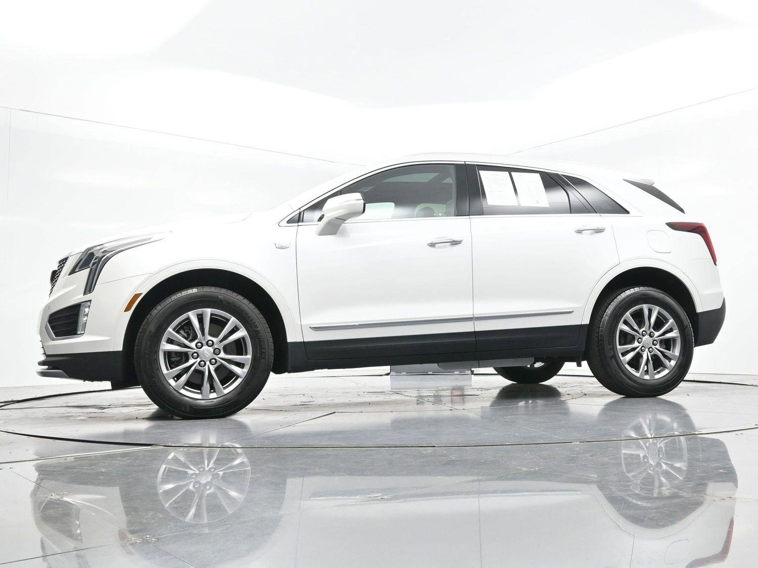 Certified 2023 Cadillac XT5 Premium Luxury image 46