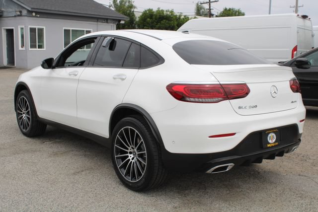 Used 2022 Mercedes-Benz GLC 300 4MATIC Coupe image 6