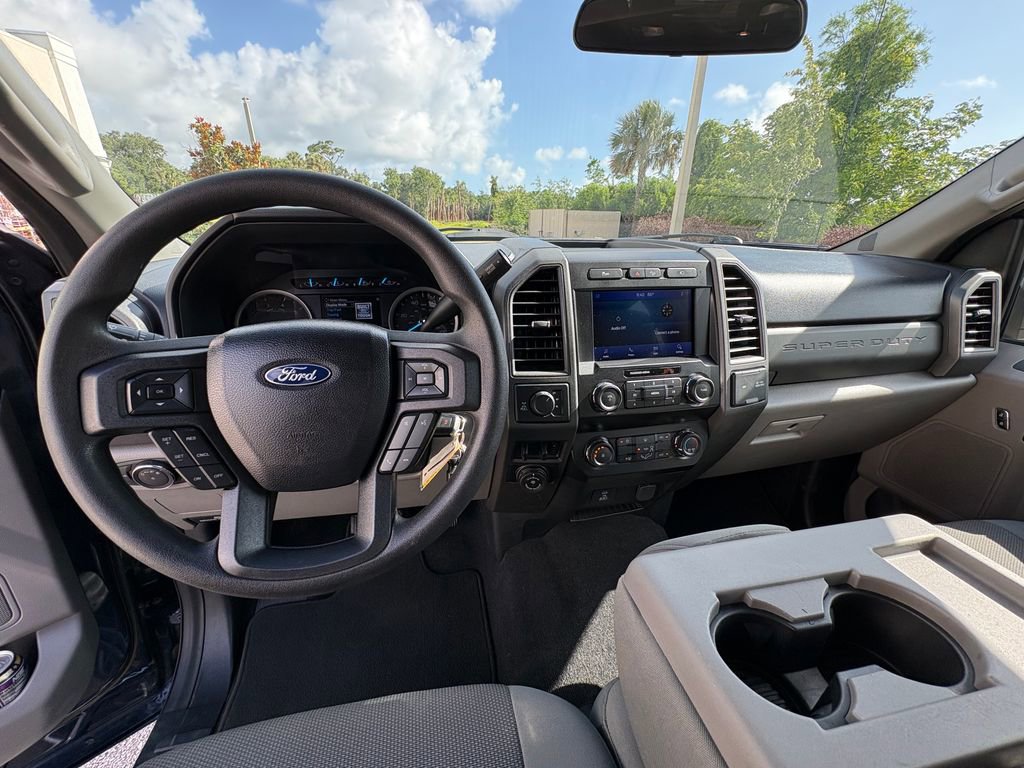 Used 2020 Ford F250 XL w/ STX Appearance Package AWD/4WD image 7