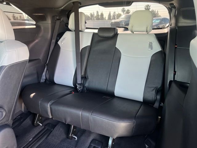 Certified 2026 Toyota Sienna XSE image 16