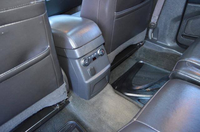 Used 2013 Ford Explorer XLT AWD/4WD image 28