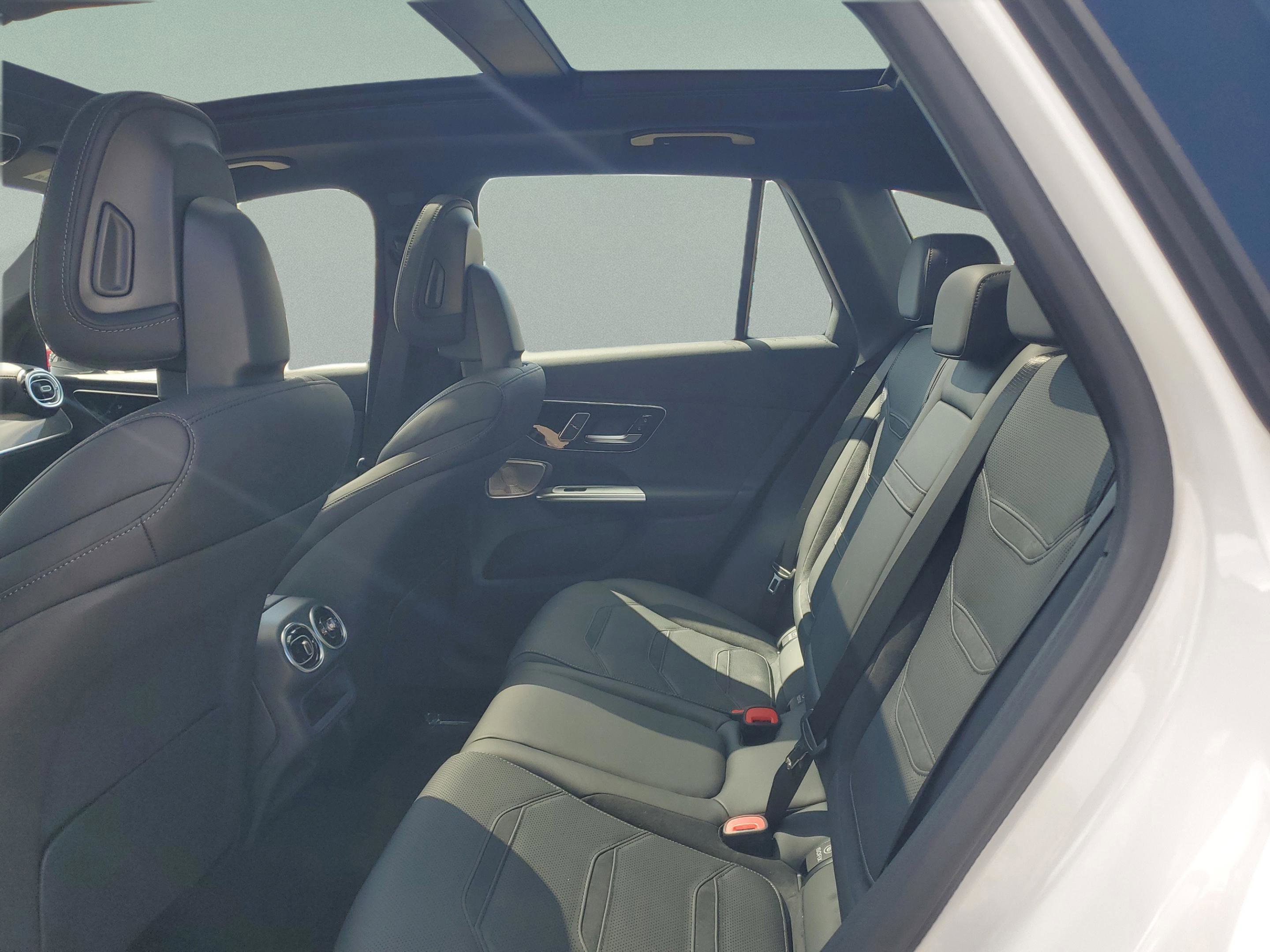 New 2026 Mercedes-Benz GLC 63 AMG S image 14