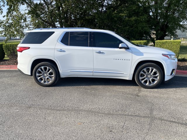 Used 2019 Chevrolet Traverse Premier AWD/4WD image 2