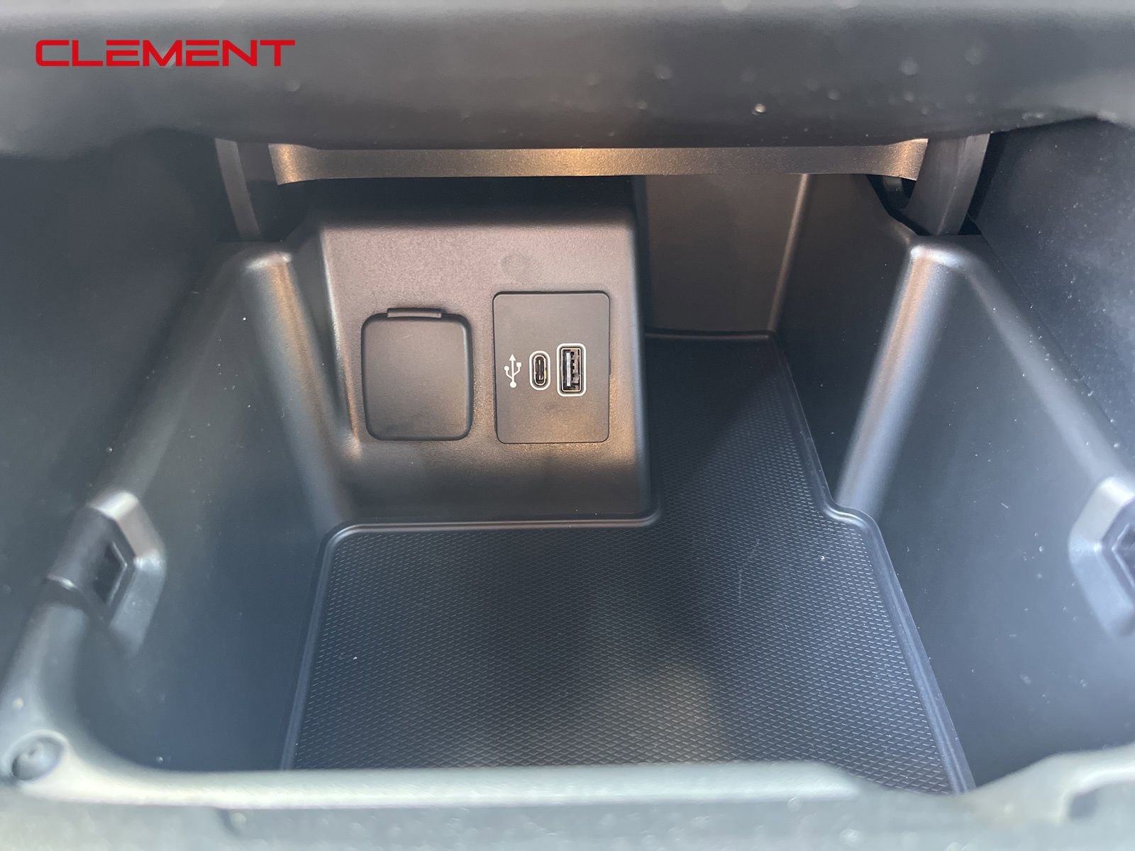 New 2025 Ford Explorer ST image 14