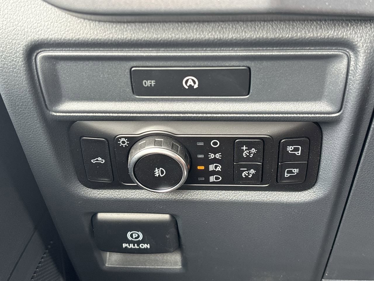 New 2025 Ford F150 XLT w/ Equipment Group 302A MID image 30