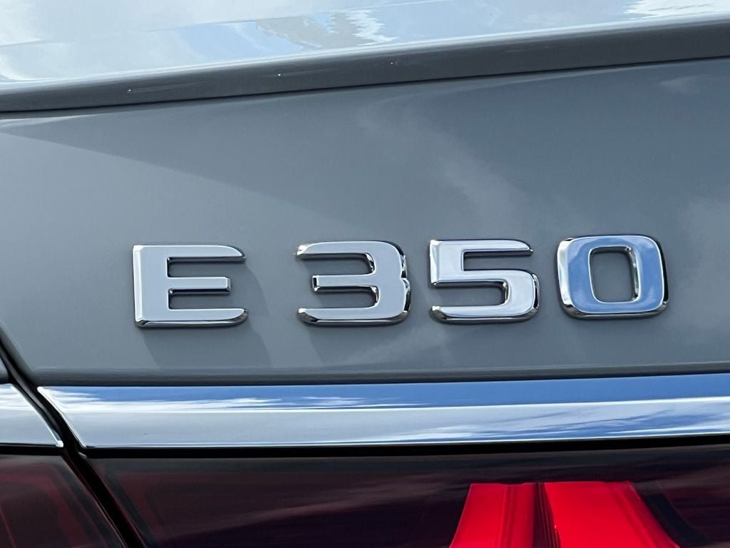 New 2026 Mercedes-Benz E 350 4MATIC Sedan image 10