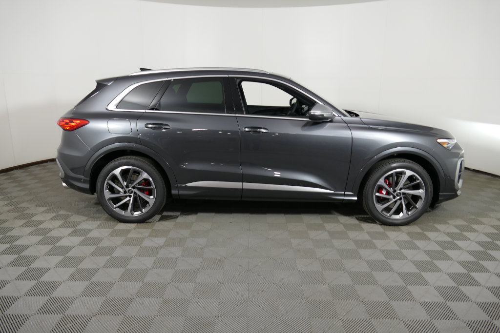 New 2026 Audi SQ5 Premium Plus AWD/4WD image 2