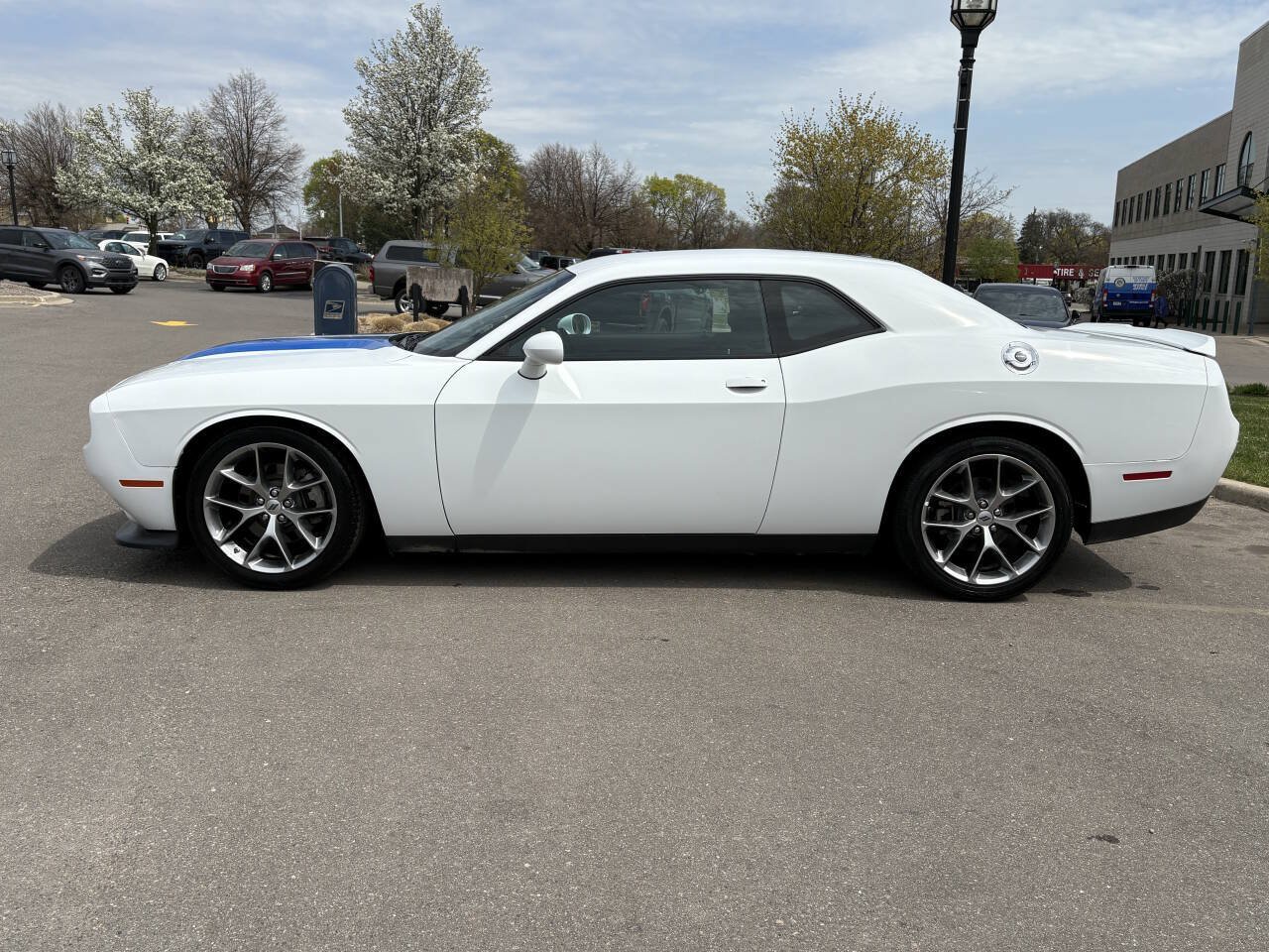 Used 2022 Dodge Challenger GT RWD image 13
