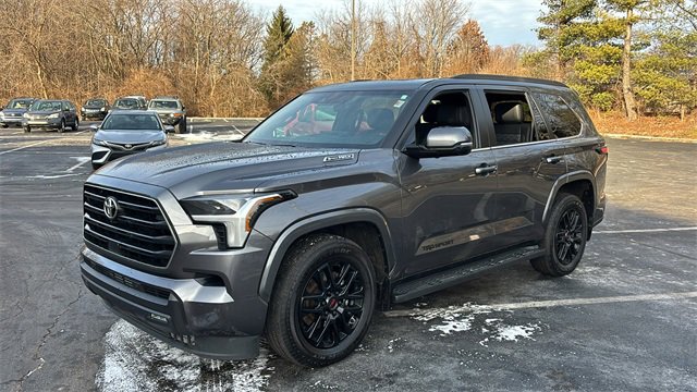 Used 2025 Toyota Sequoia SR5 w/ SR5 Premium Package image 34