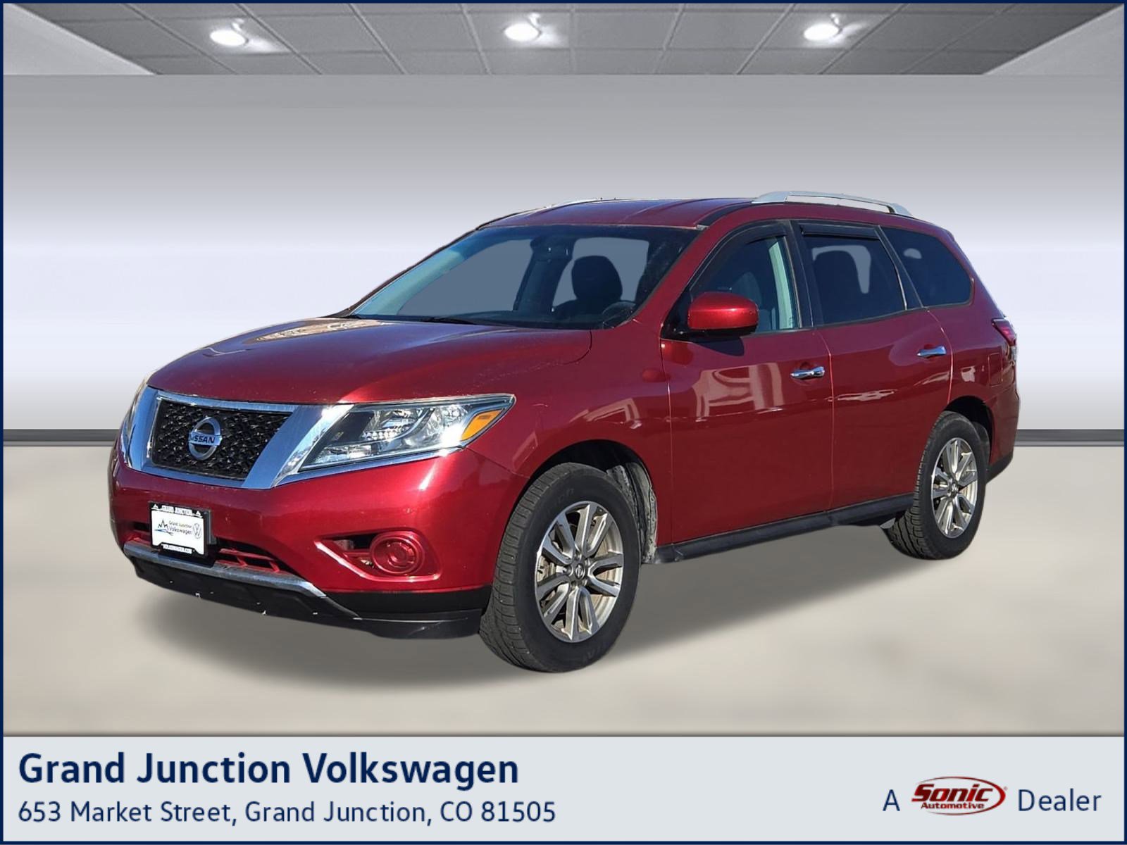 Used 2013 Nissan Pathfinder SV