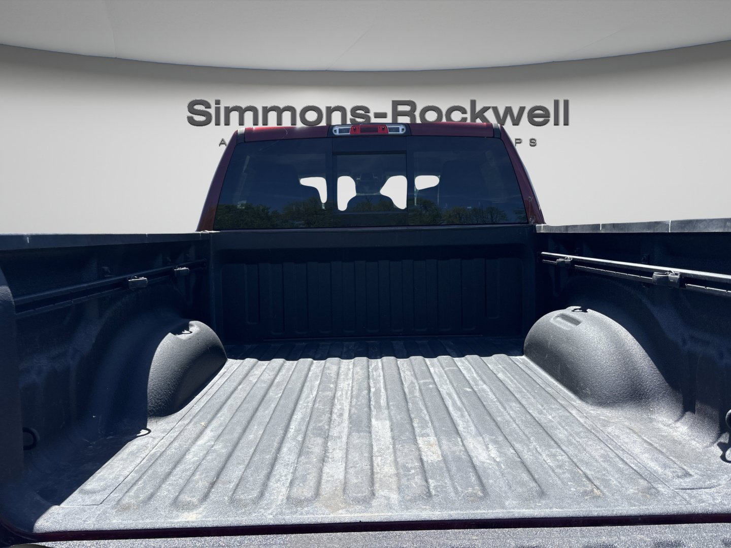 Used 2021 RAM 1500 Laramie AWD/4WD image 9