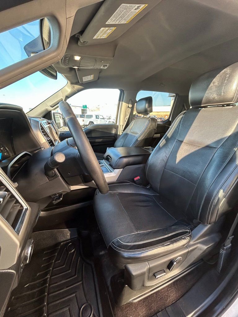 Used 2017 Ford F150 Lariat image 19