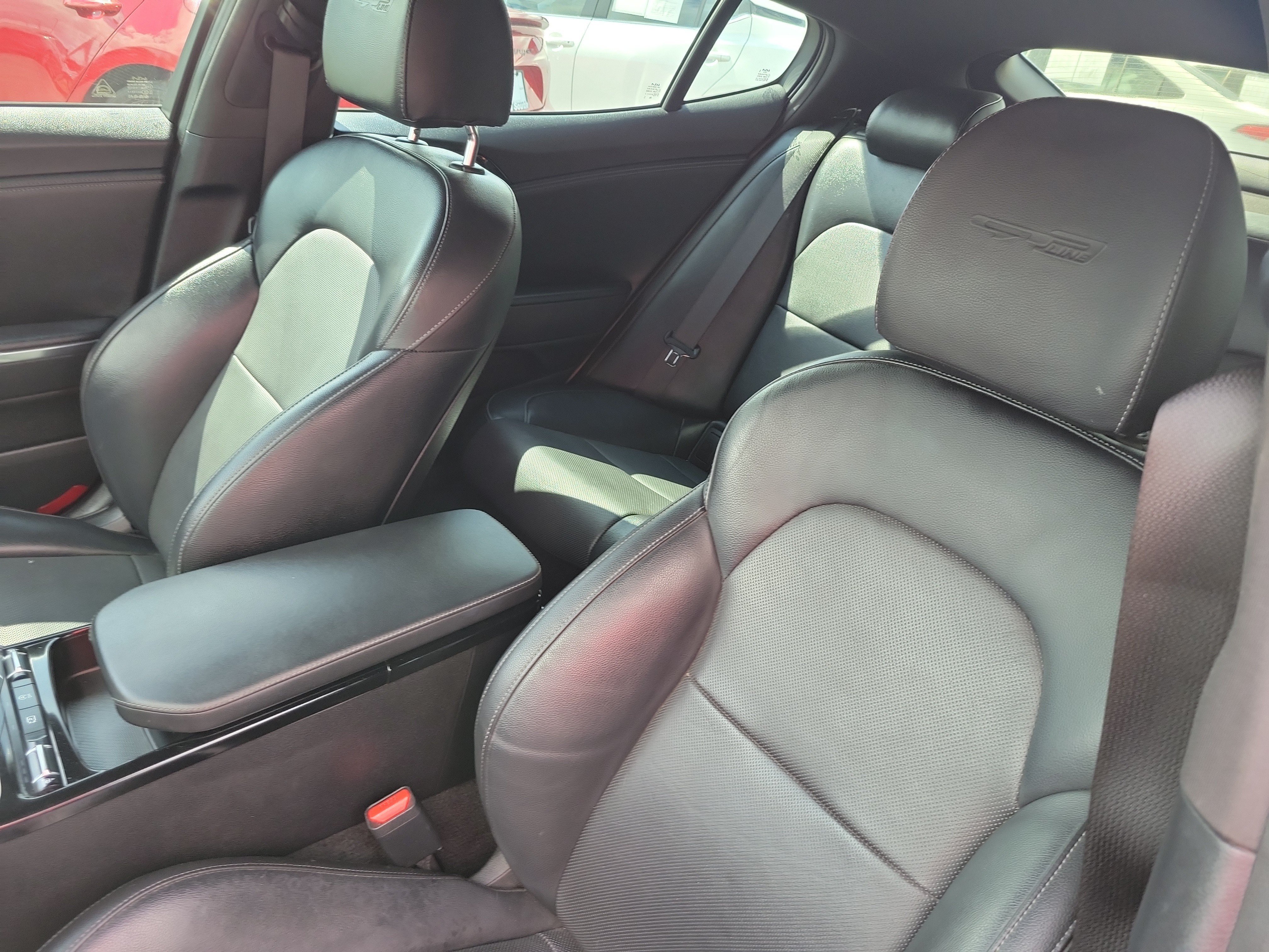 Certified 2022 Kia Stinger GT-Line RWD image 17