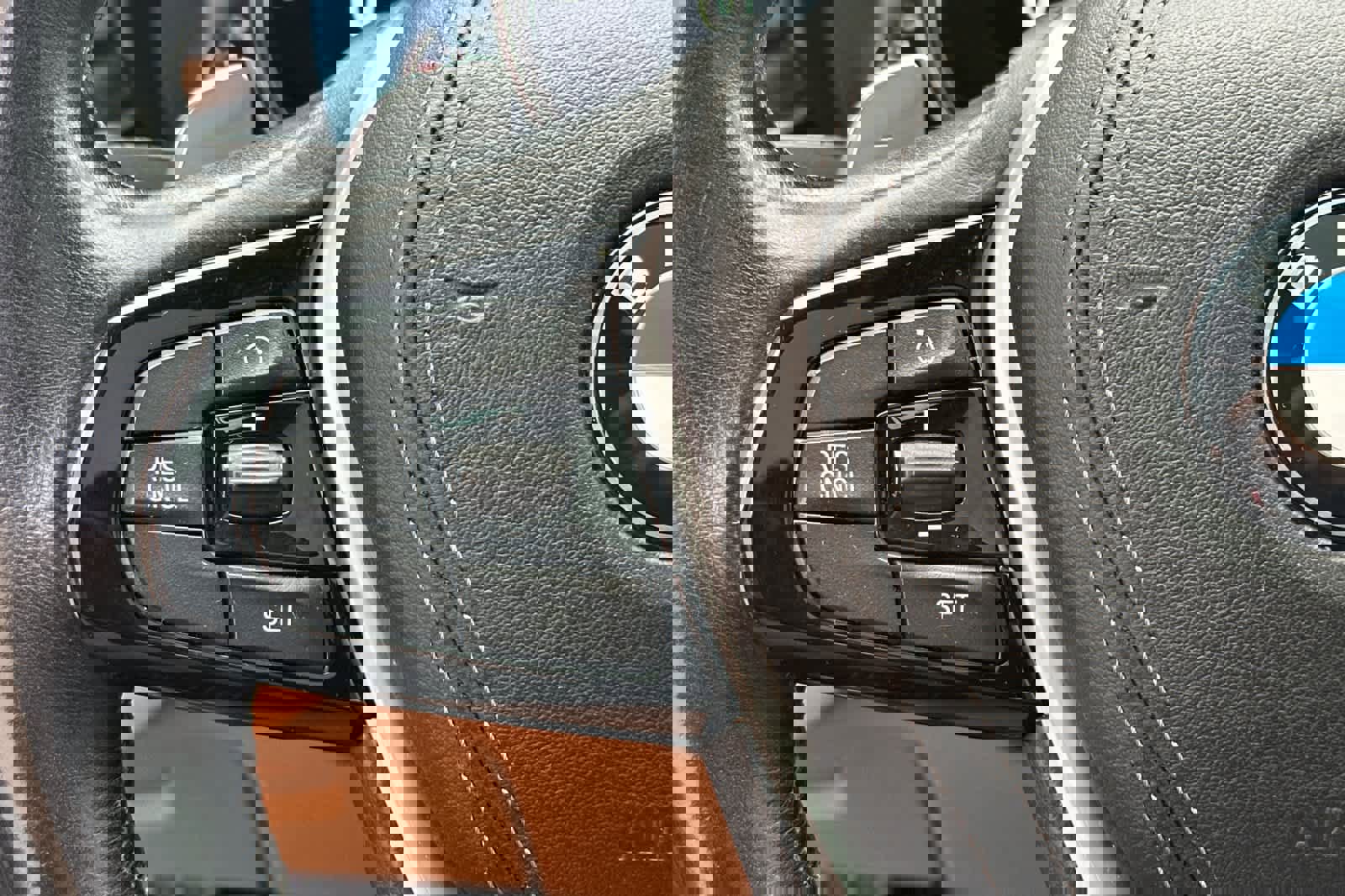 Used 2018 BMW 530e image 26