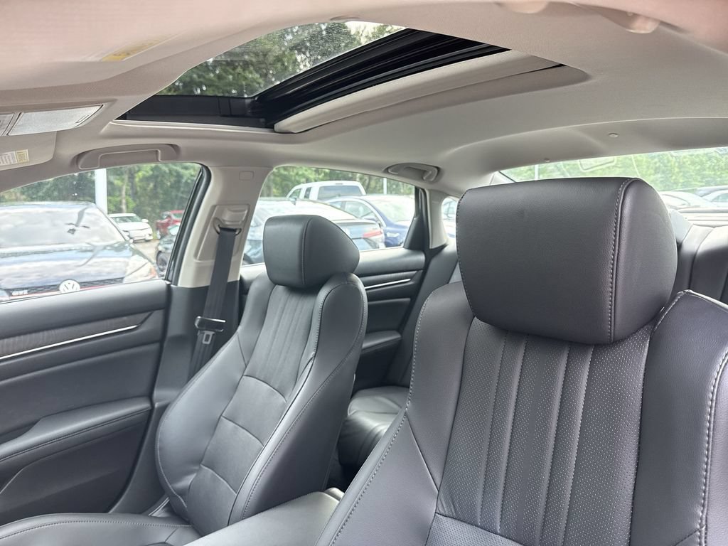 Used 2021 Honda Accord EX-L image 16