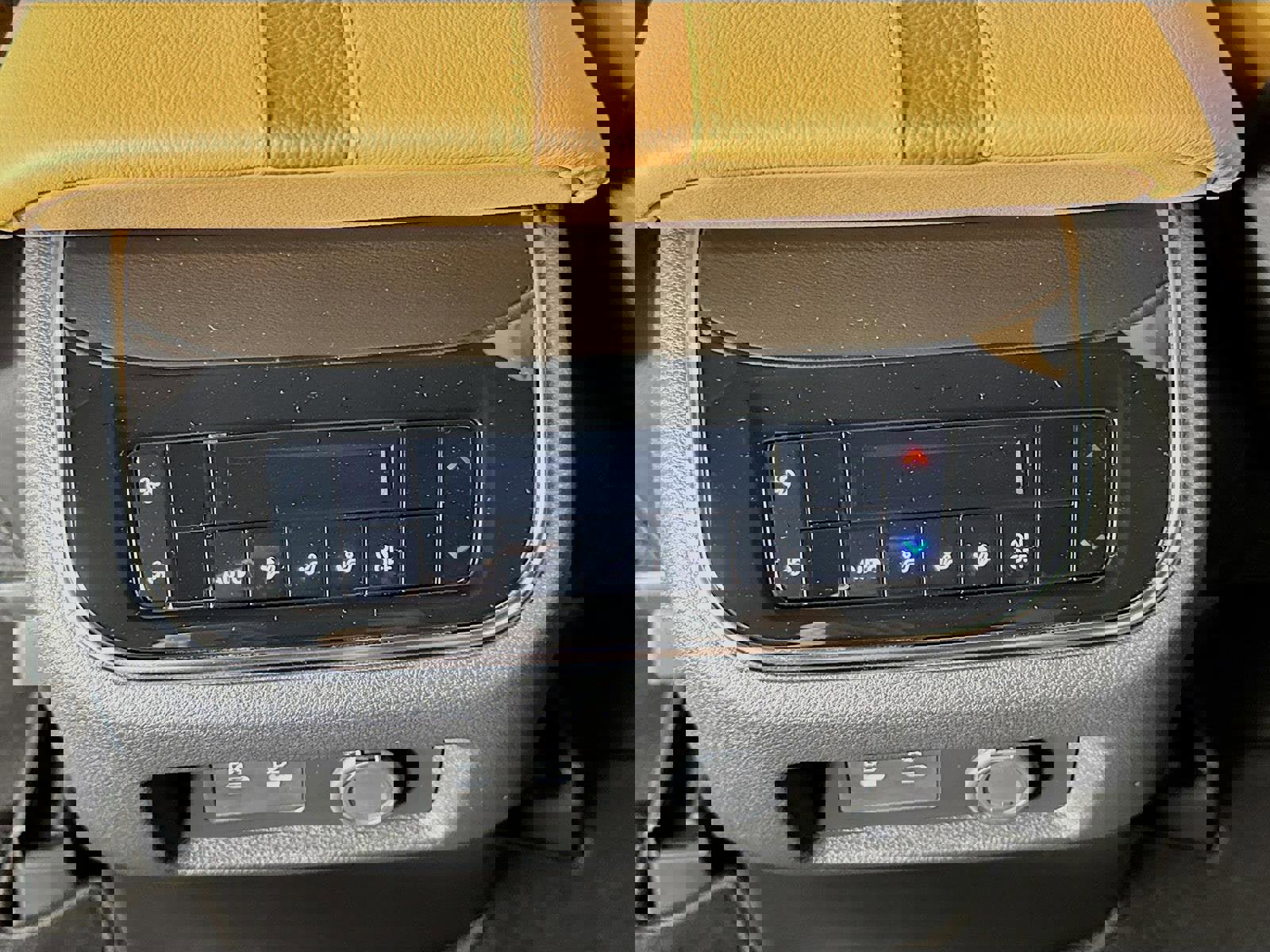 New 2026 Nissan Armada SL image 26