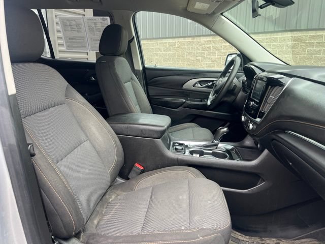 Used 2018 Chevrolet Traverse LS w/ LPO, Floor Liner Package FWD image 11